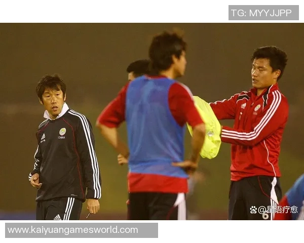 李霄鹏寄语球队专注自我展现实力期待明天比赛精彩表现 李霄鹏寄语球队专注自我展现实力期待明天比赛精彩表现