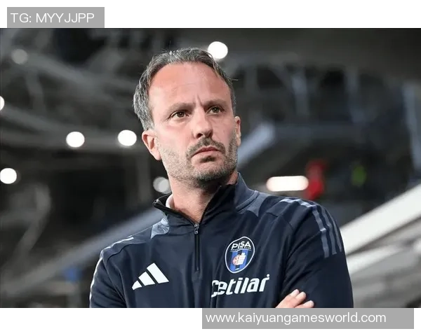 比萨主帅吉拉迪诺因庆祝绝平球扭伤脚踝情绪激动 比萨主帅吉拉迪诺因庆祝绝平球扭伤脚踝情绪激动